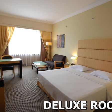 Dynasty Hotel Miri Zewnętrze zdjęcie